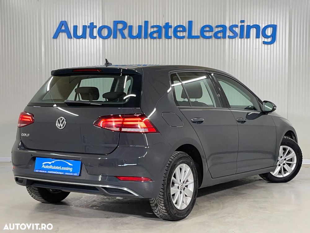 Volkswagen Golf 1.6 TDI Comfortline - 3