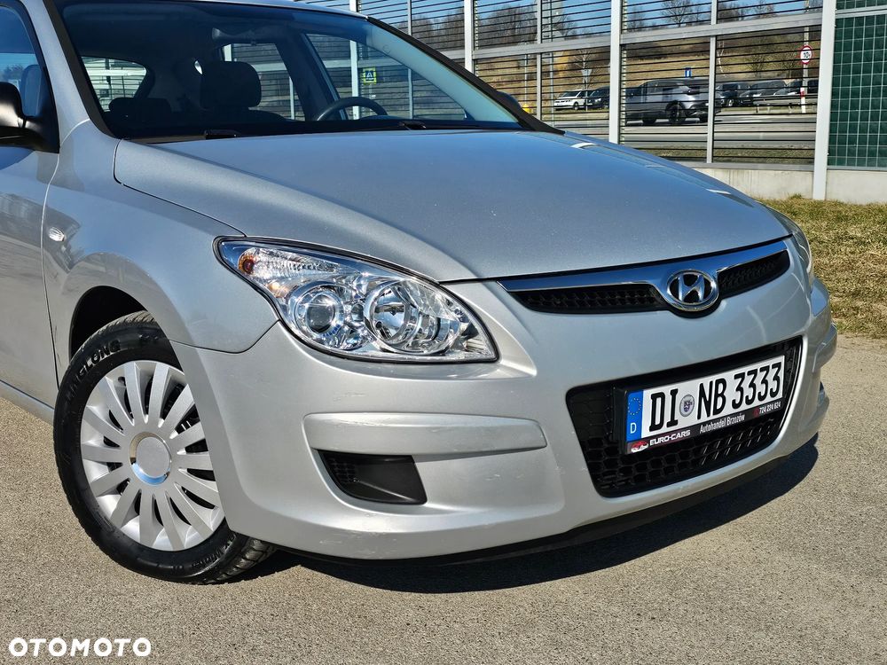 Hyundai i30 1.6 CRDi Base - 8