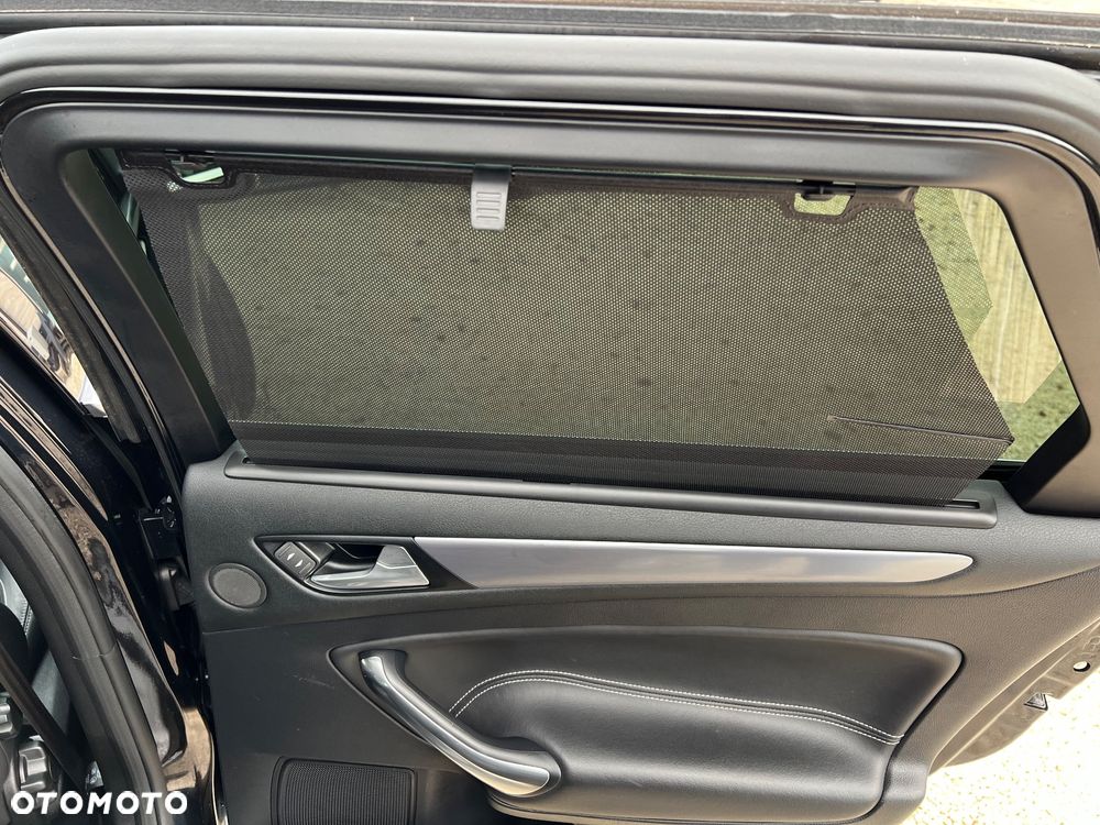 Ford Mondeo 1.6 T Platinium X Plus (Titanium) - 31