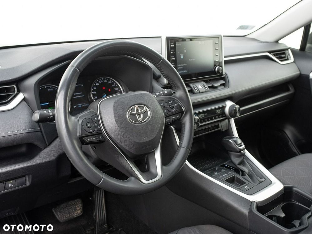 Toyota RAV4 - 7