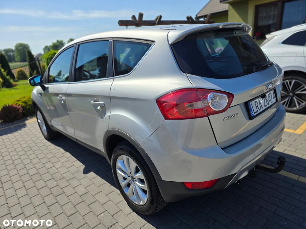 Ford Kuga - 2