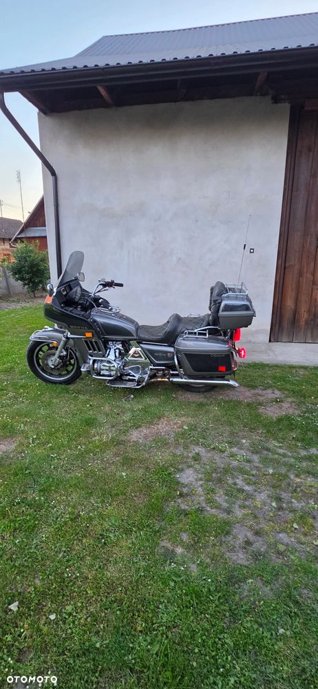 Honda GL - 7