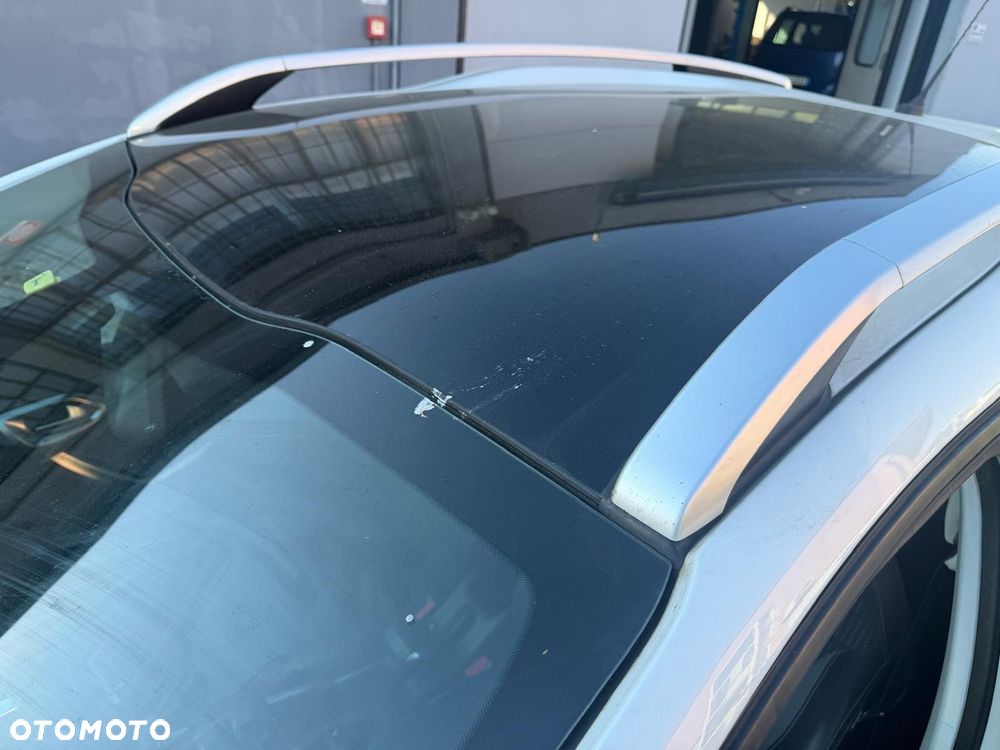 Skoda Superb 2.0 TDI SCR Sportline DSG - 4