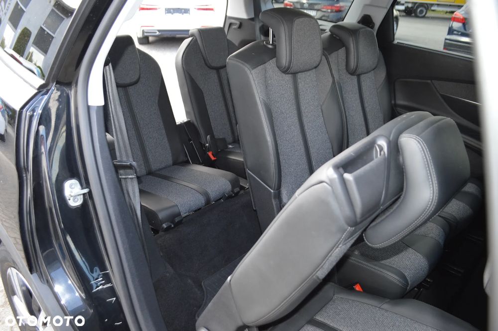 Peugeot 5008 1.5 BlueHDi Active S&S - 11