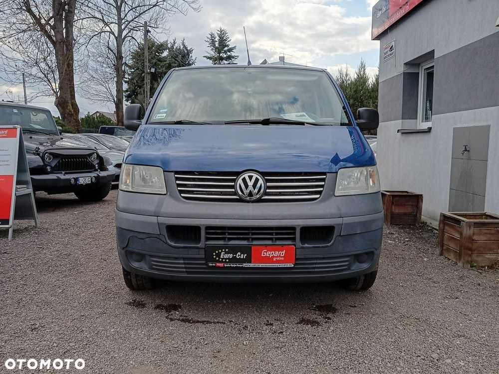 Volkswagen Transporter - 2