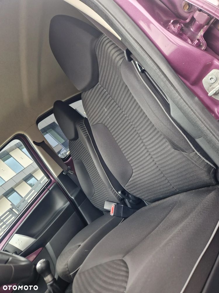 Peugeot 107 (70) 68 envy - 12