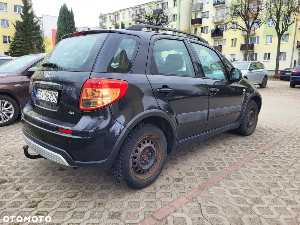 Suzuki SX4 1.9 DDiS 4WD GS / Premium - 4