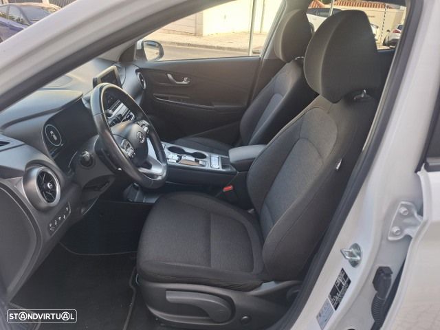 Hyundai Kauai 39 kWh Premium - 26