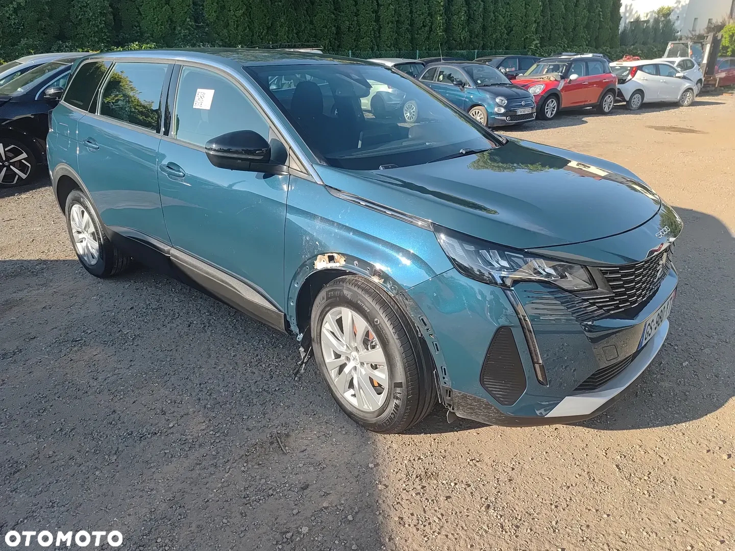 Peugeot 5008 1.2 PureTech Active S&S EAT8 - 21