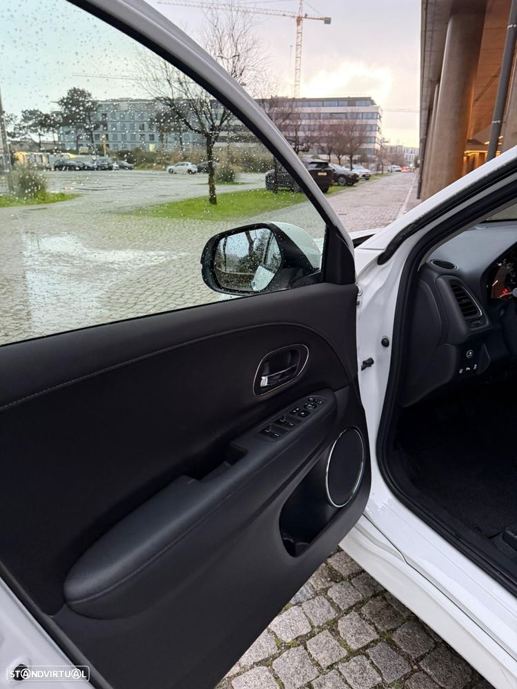 Honda HR-V 1.5 i-VTEC Executive CVT - 10