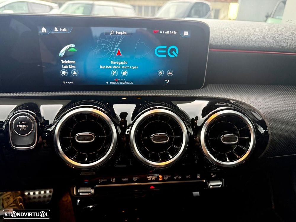 Mercedes-Benz A 250 e AMG Line - 12