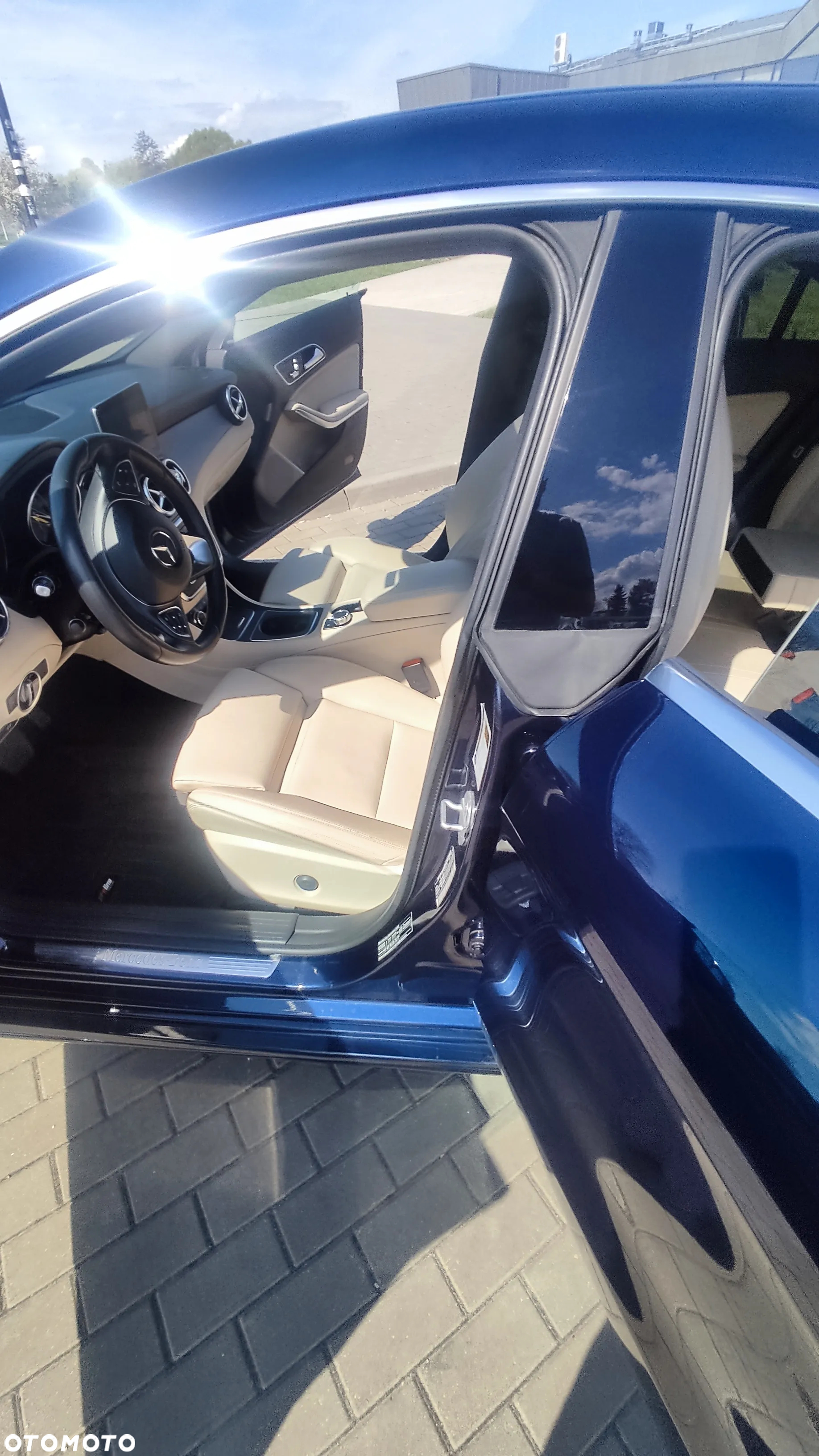 Mercedes-Benz CLA 250 7G-DCT - 11