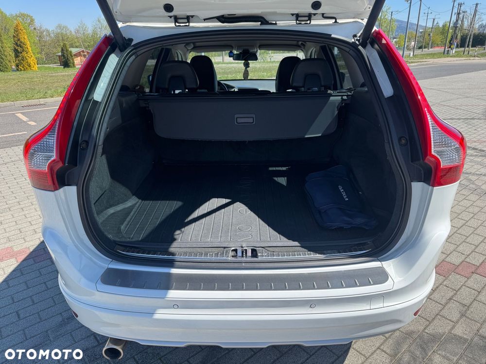 Volvo XC 60 - 21