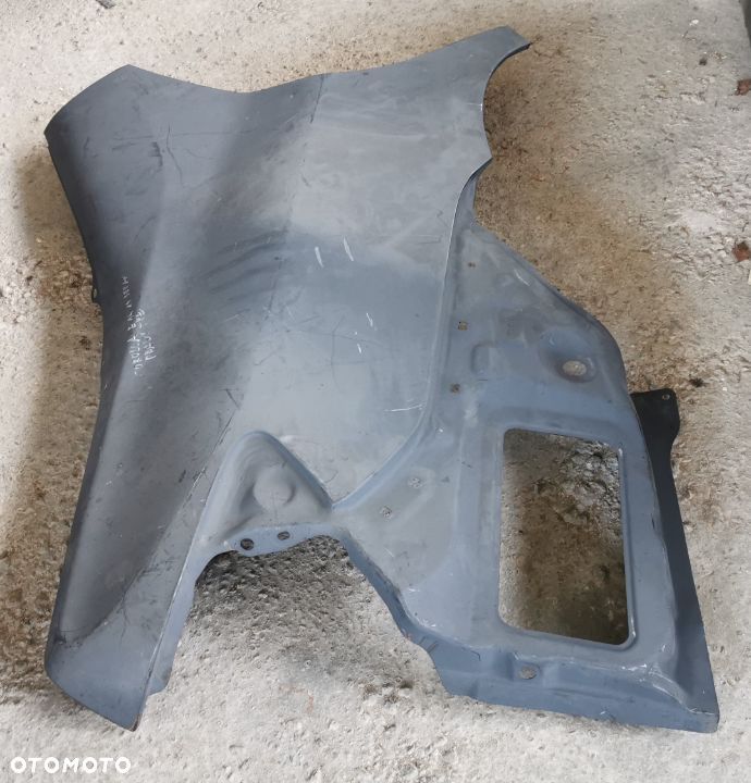tylny  prawy błotnik TOYOTA COROLLA E14,  E15 SEDAN 06-13 - 4