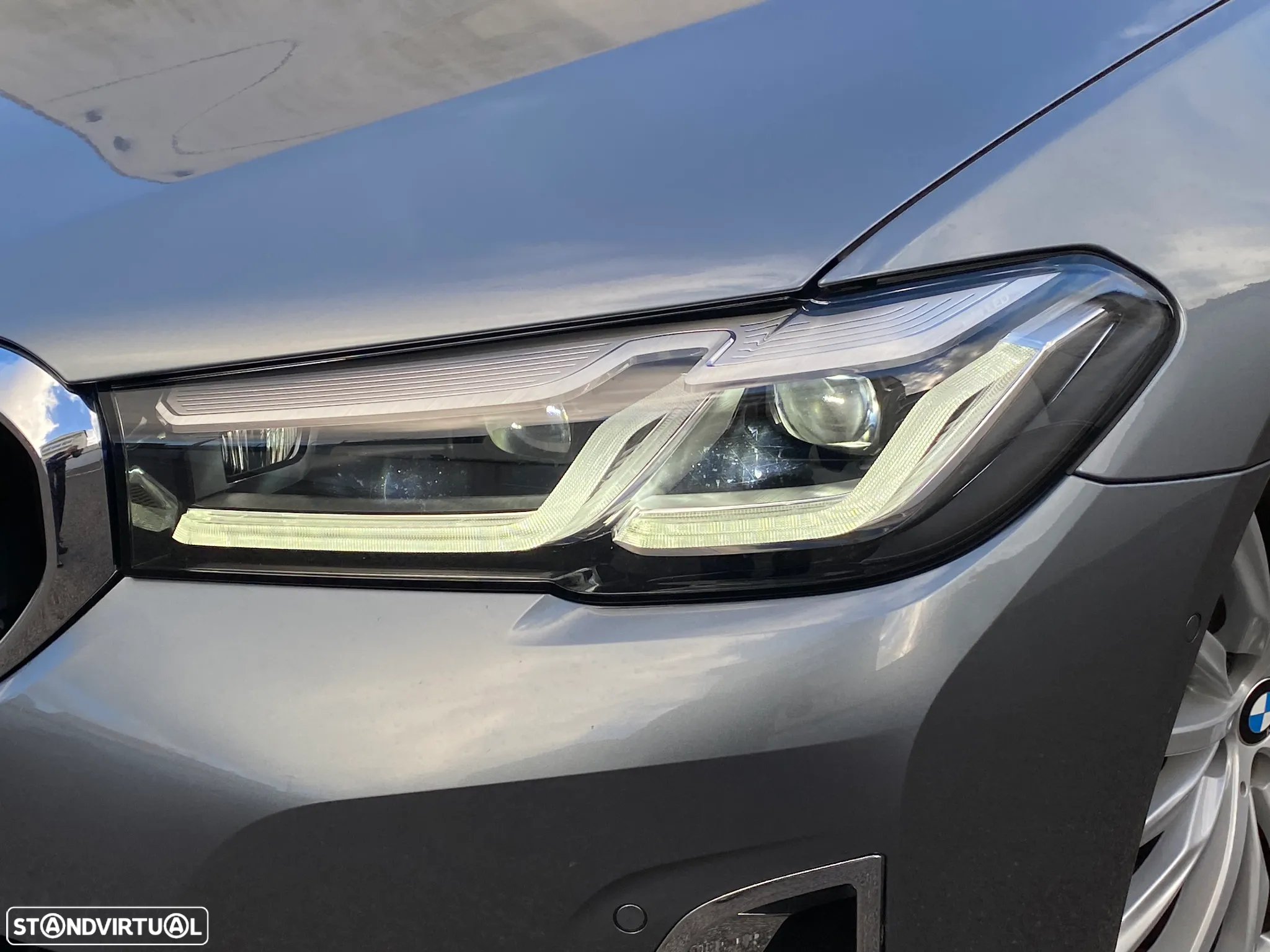 BMW 530 e Line Luxury - 14