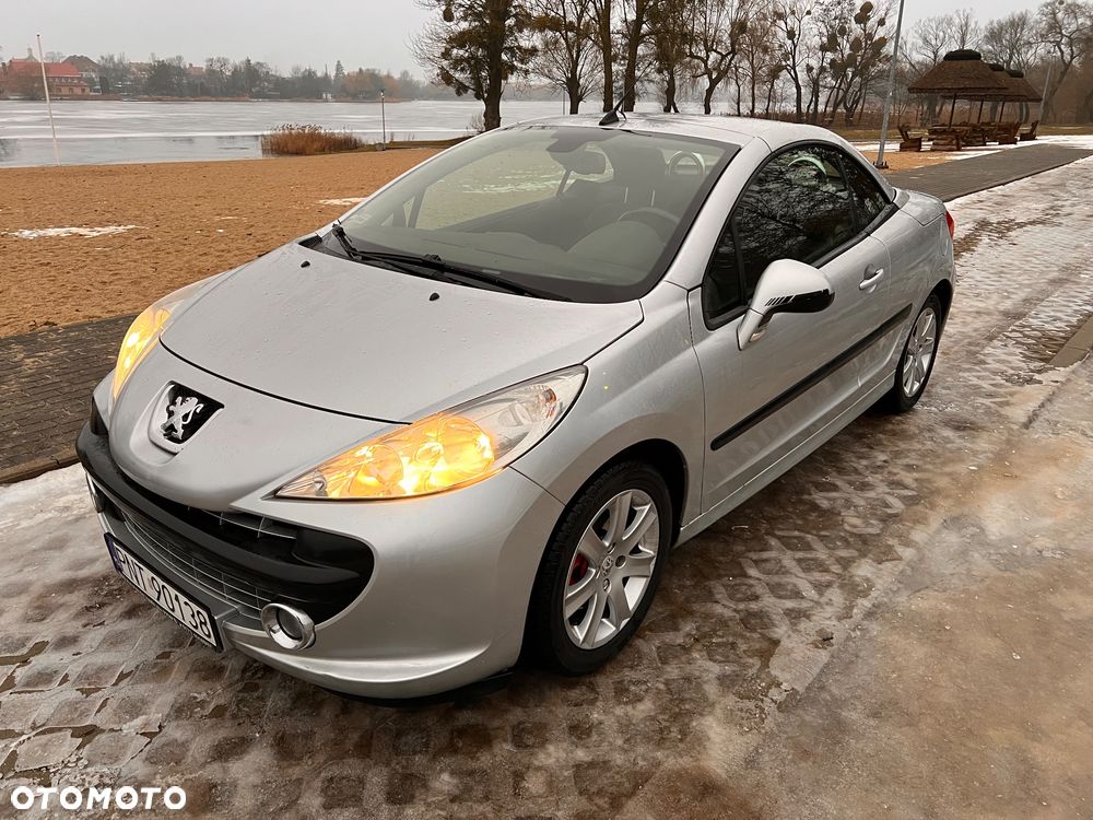 Peugeot 207 CC 1.6 Intense - 8