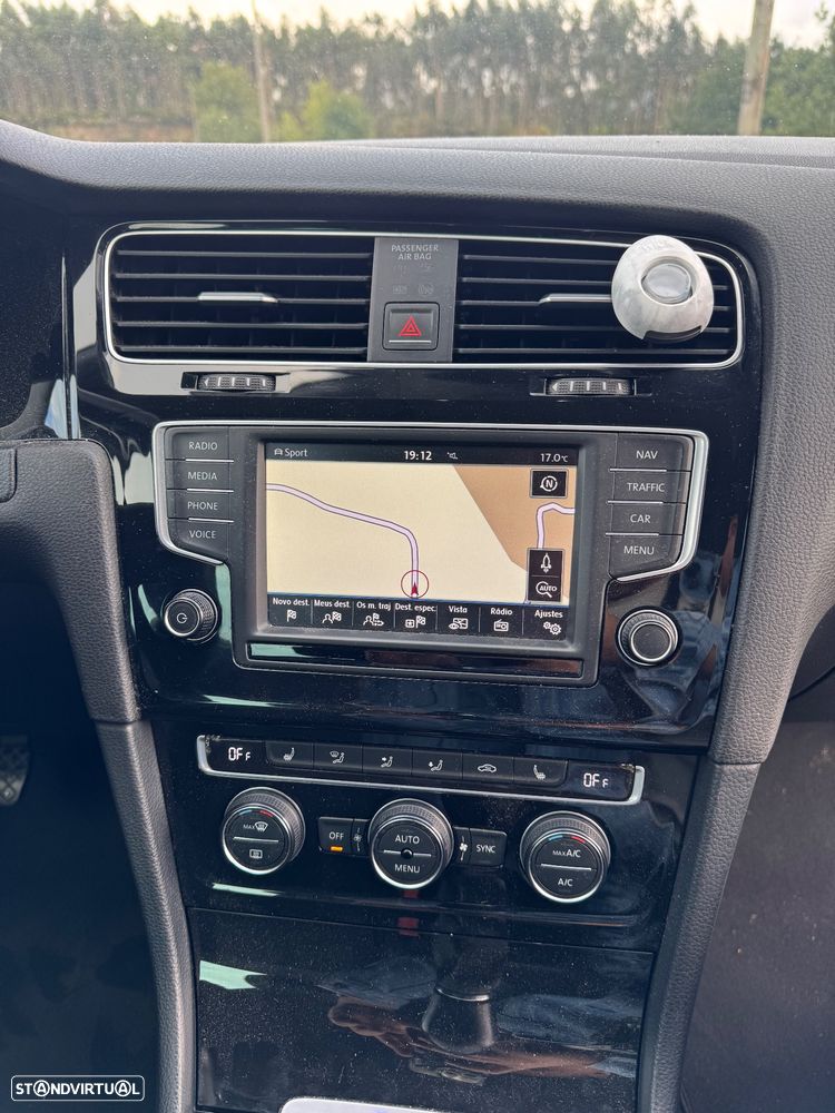 VW Golf Variant 1.6 TDi BlueMotion Lounge - 26