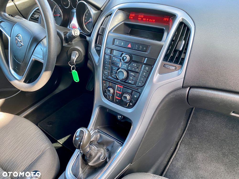 Opel Astra - 27