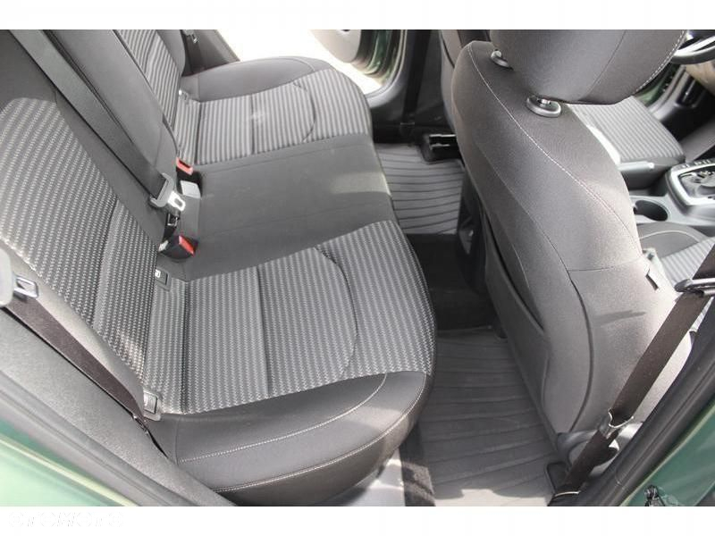 Kia Ceed - 37