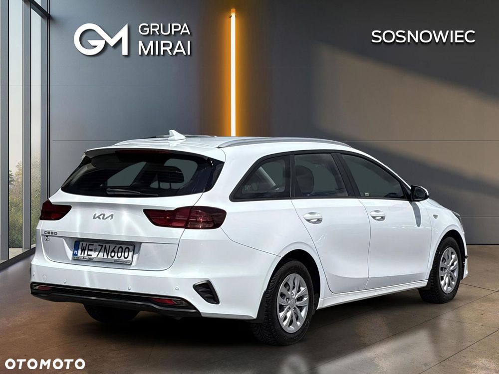 Kia Ceed - 5
