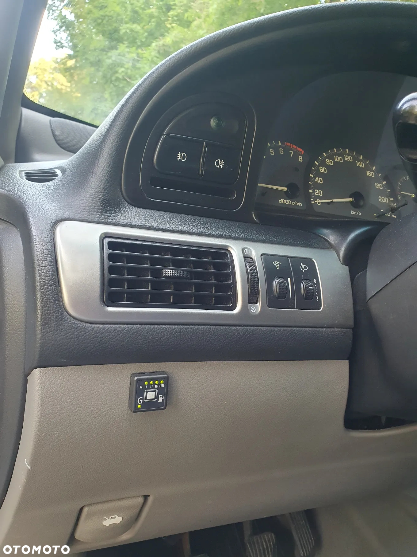 Chevrolet Rezzo 1.6 16V SX / Comfort - 17