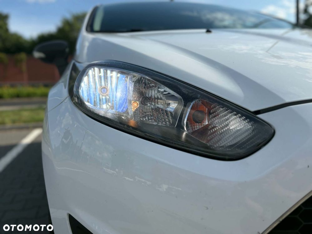 Ford Fiesta - 9