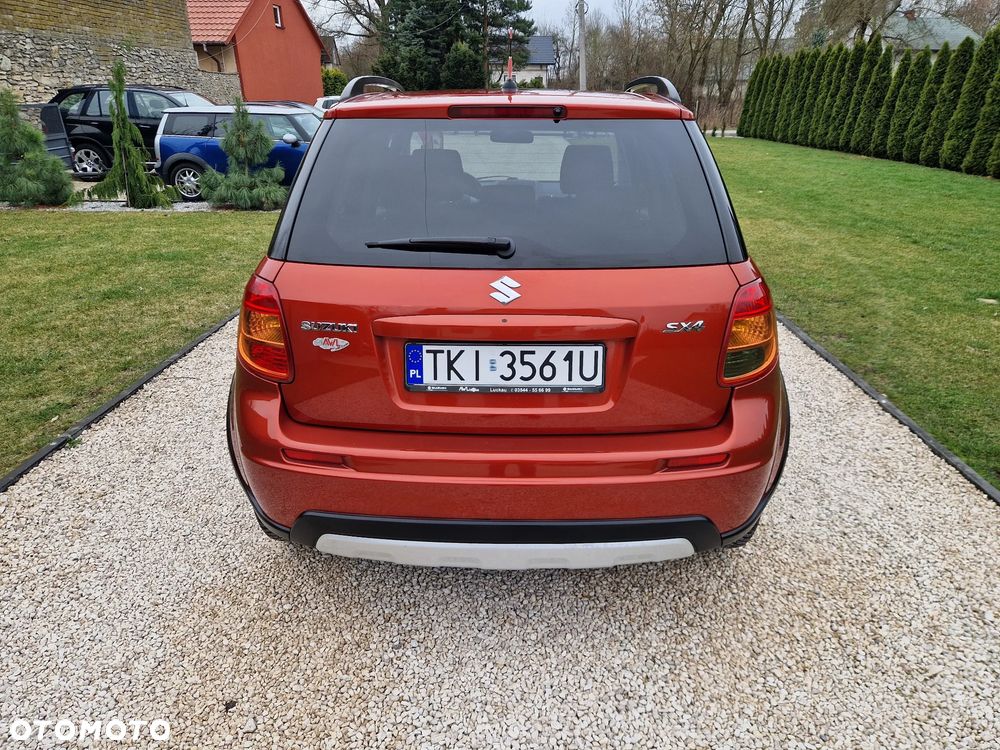 Suzuki SX4 1.6 VVT Streetline 4x2 Club - 19