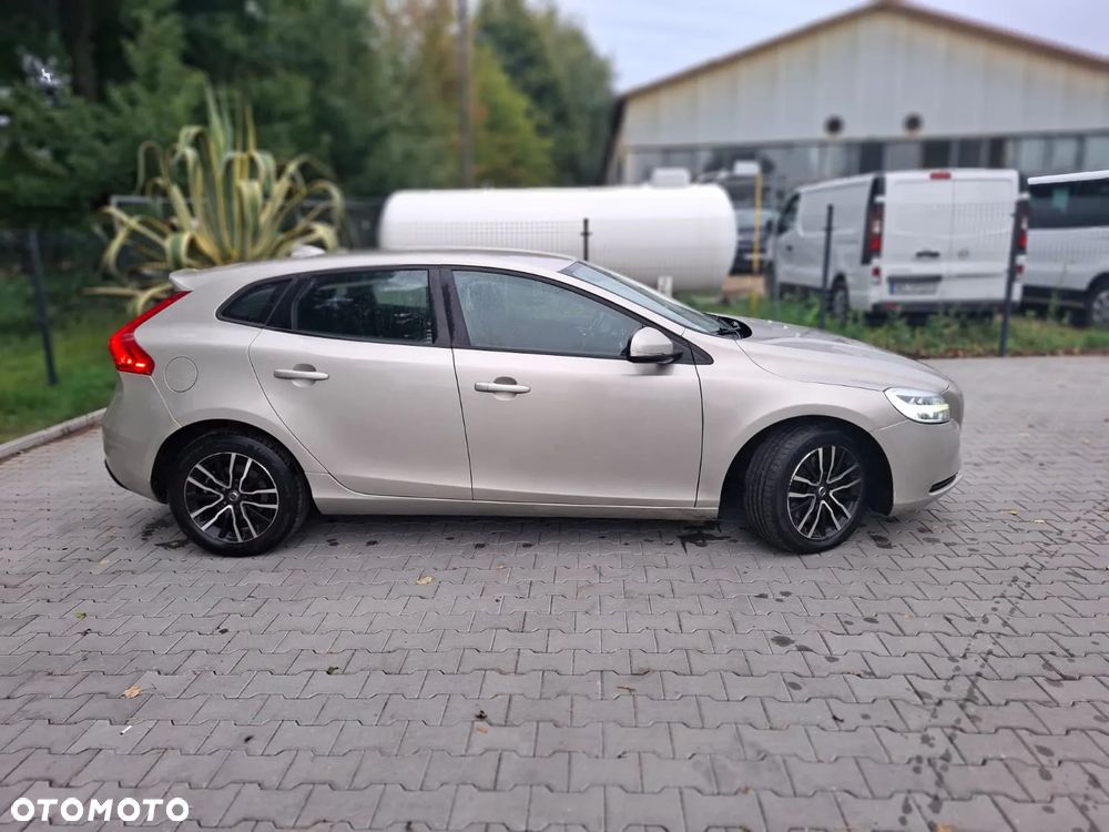 Volvo V40 D3 Drive-E Dynamic Edition - 4