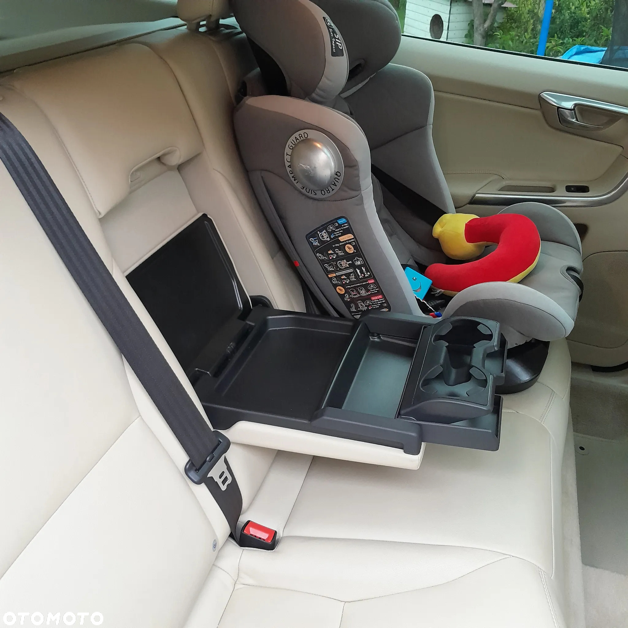Volvo XC 60 - 32