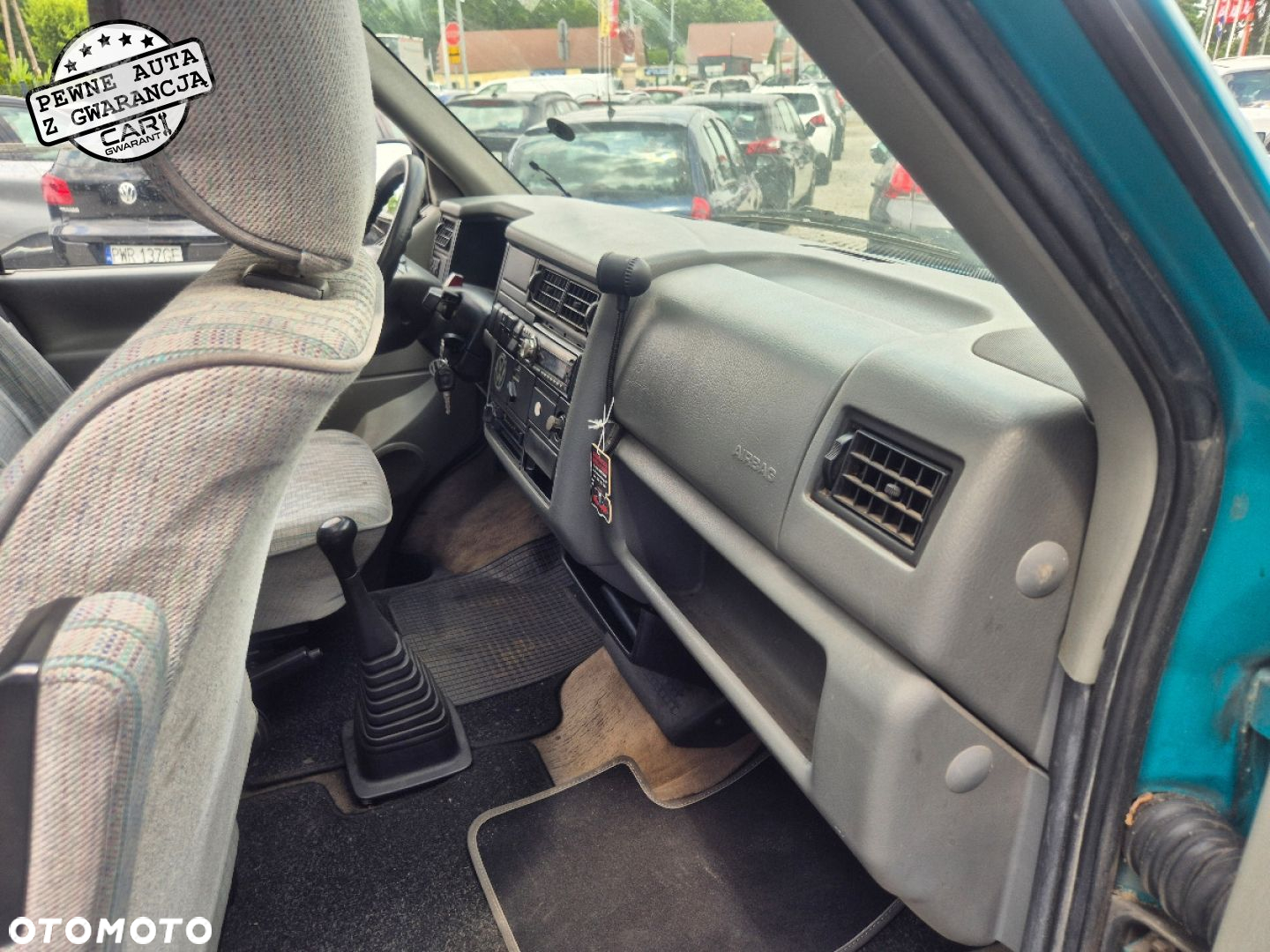 Volkswagen Multivan - 11