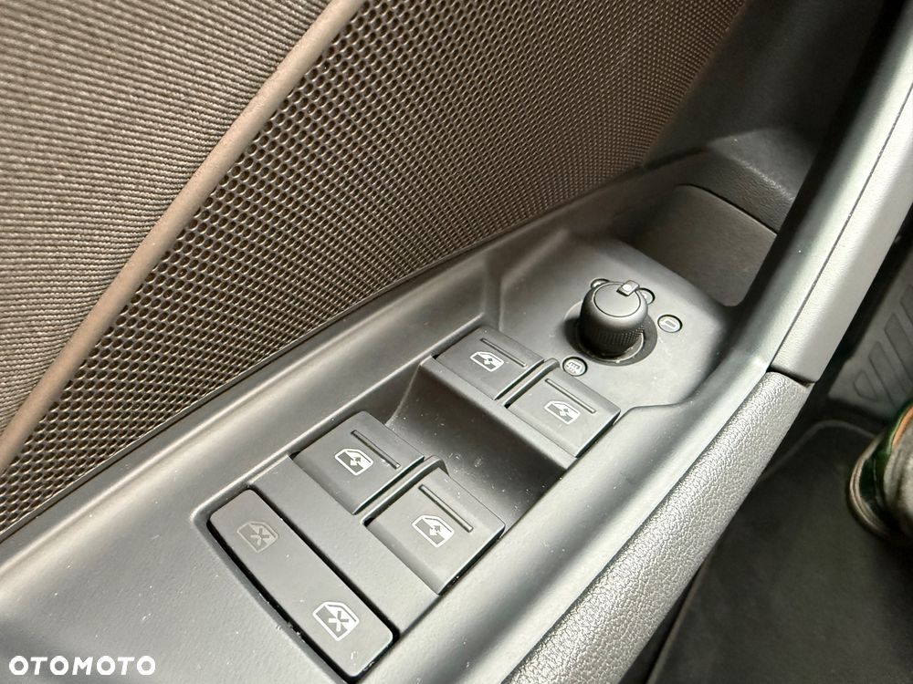 Audi A3 Sportback 35 TFSI mHEV S Line S tronic - 24