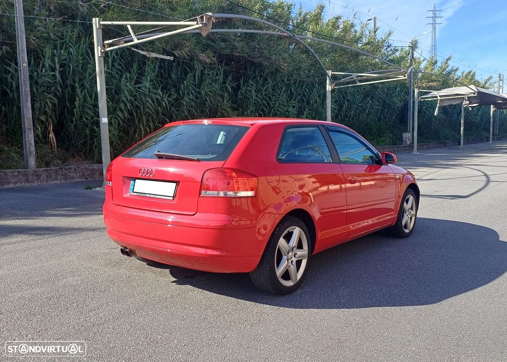 Audi A3 2.0 FSI Sport - 14