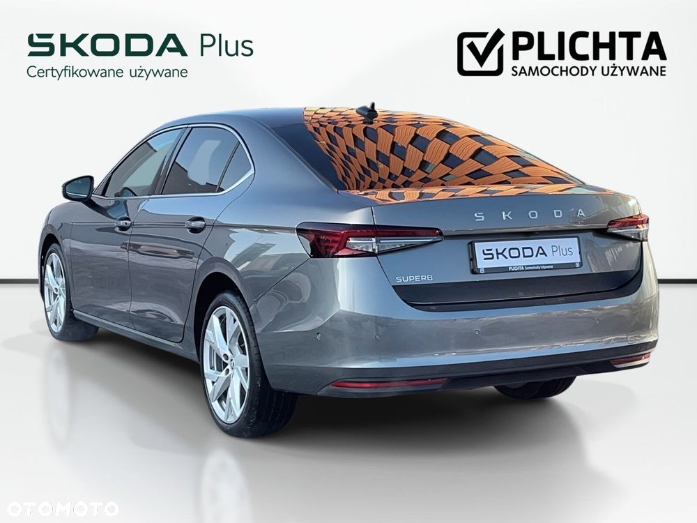 Skoda Superb 2.0 TDI SCR Selection DSG - 9