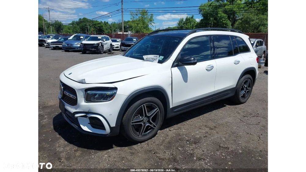 Mercedes-Benz GLB 250 4Matic 8G-DCT AMG Line - 1