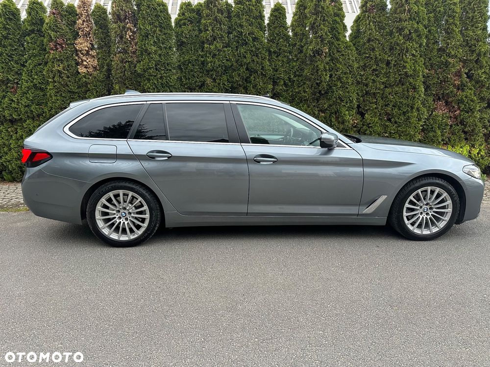 BMW Seria 5 520d Luxury Line sport - 5