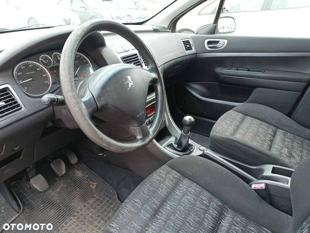 Peugeot 307 - 7