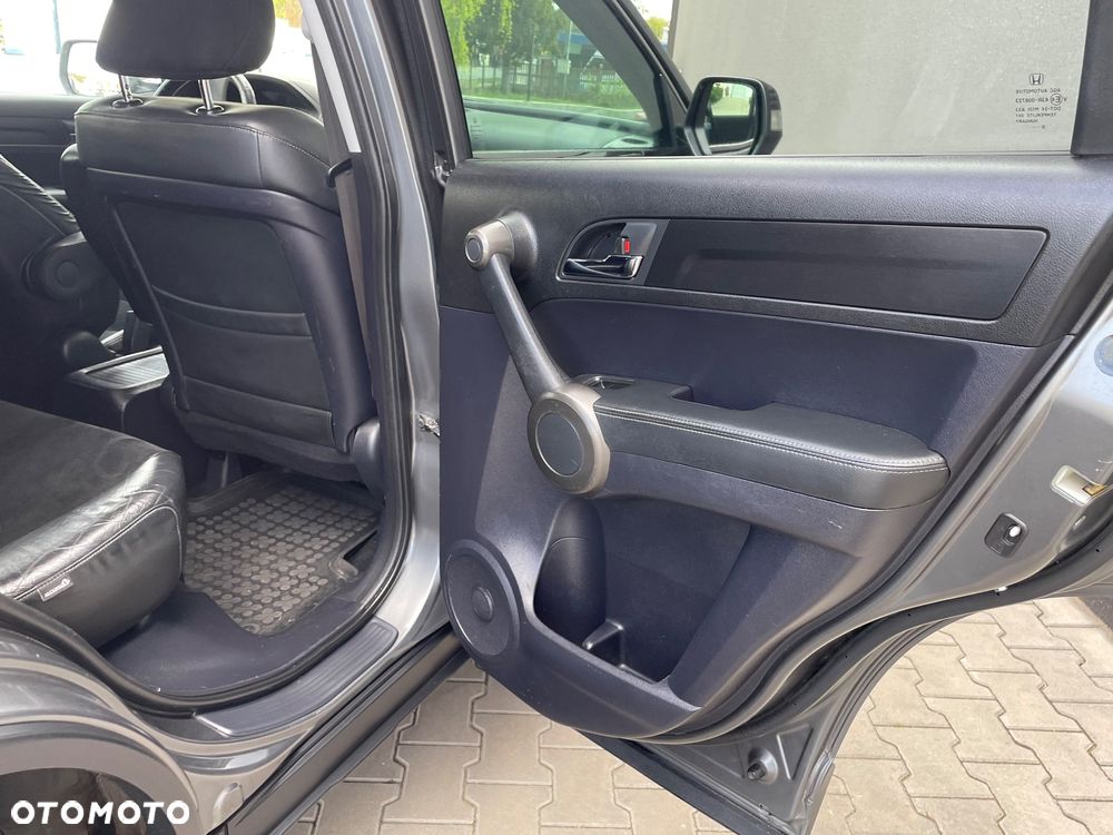 Honda CR-V - 24