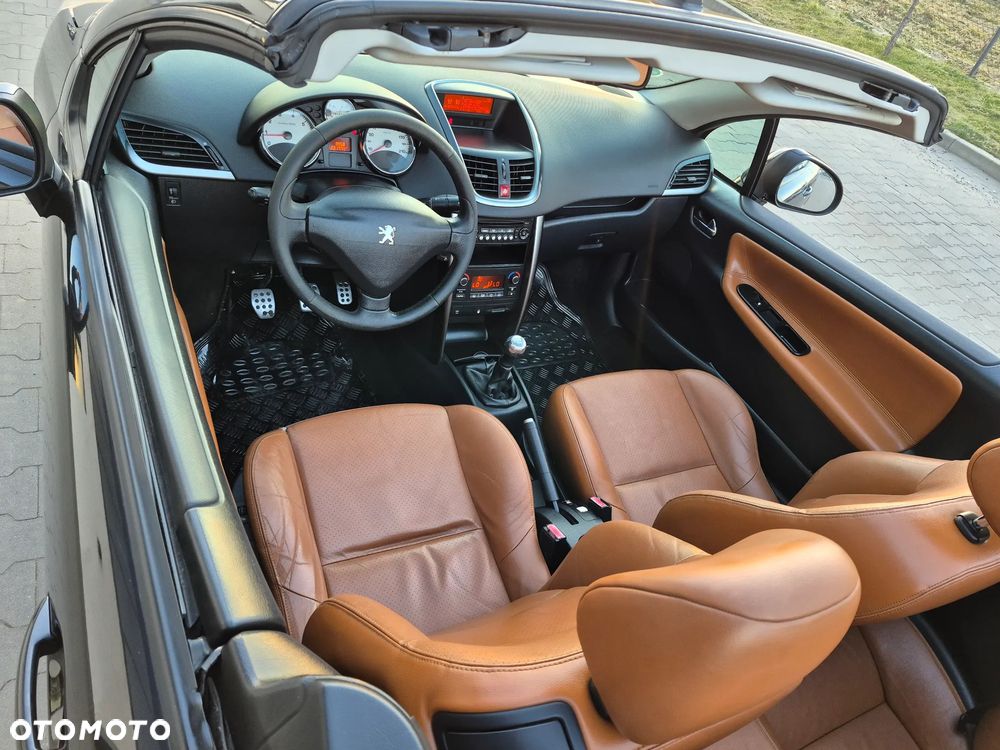 Peugeot 207 CC 120 VTi Sport - 11