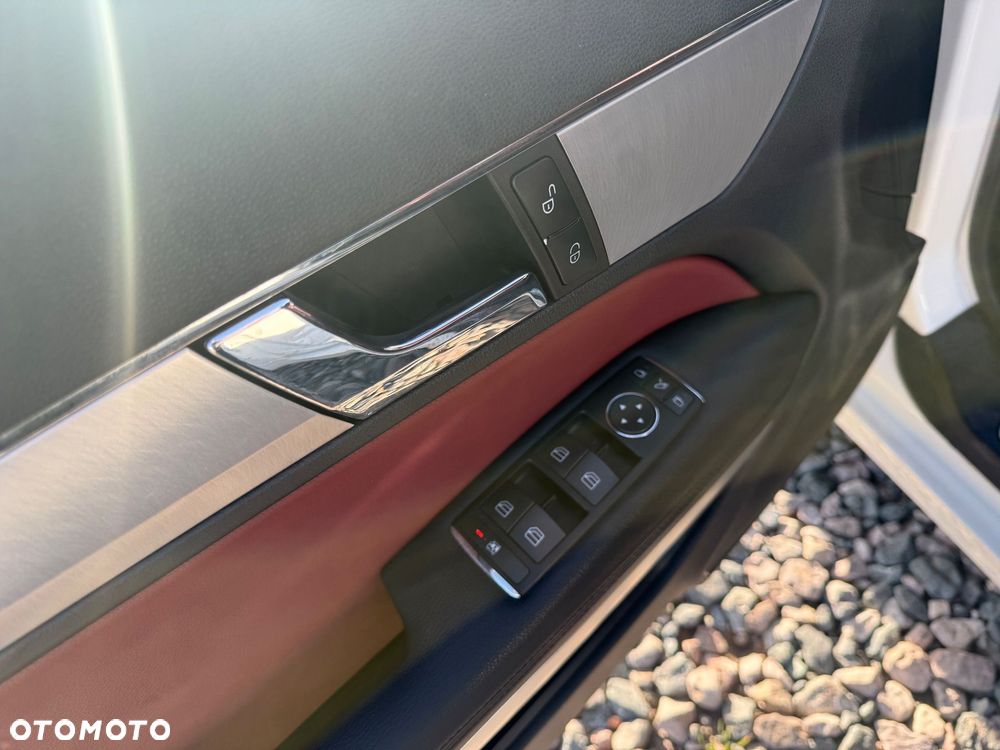 Mercedes-Benz Klasa E 350 Elegance Sport Edition - 24