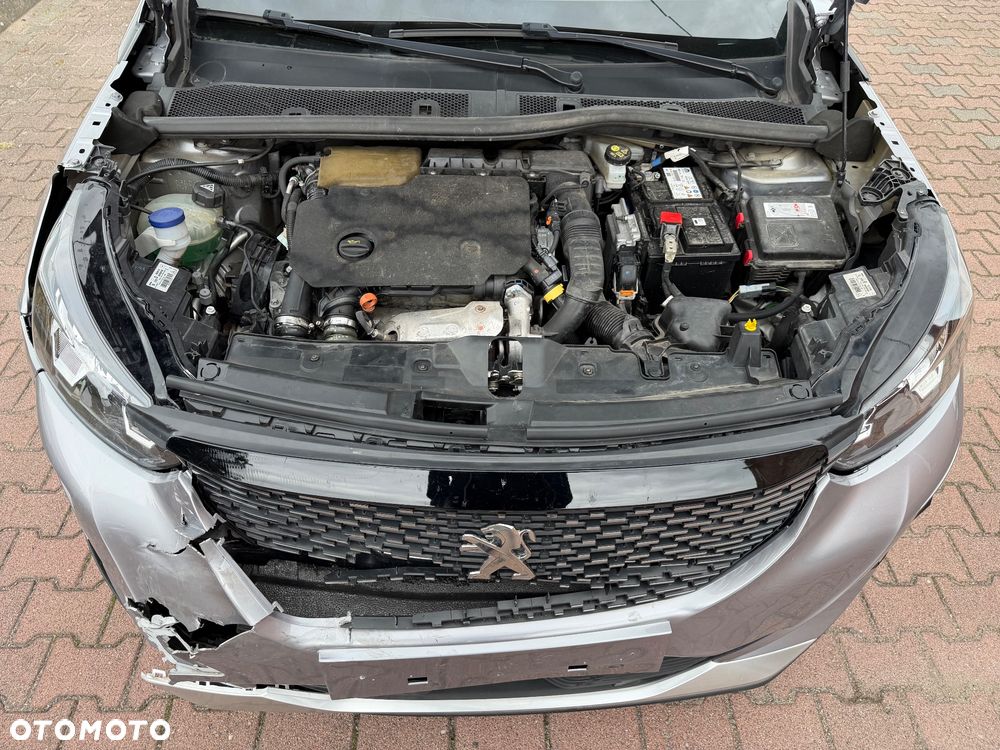 Peugeot 2008 - 23