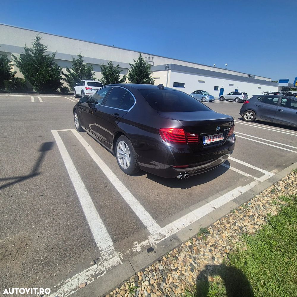 BMW Seria 5 520d xDrive Aut. - 5