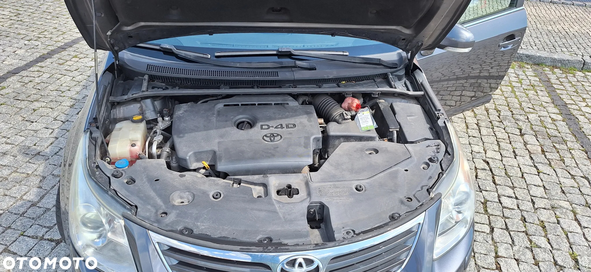Toyota Avensis 2.0 D-4D Luna - 8