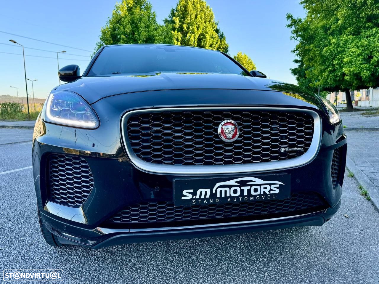 Jaguar E-Pace 2.0 i4D R-Dynamic - 8