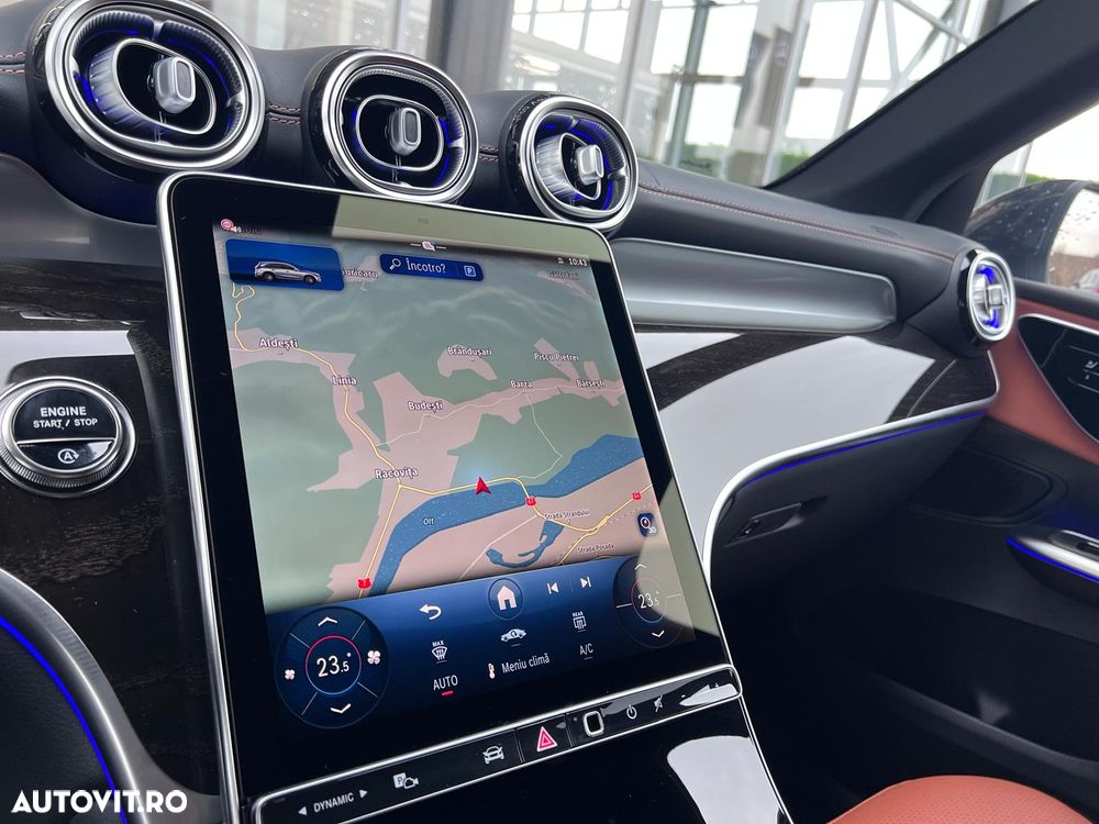 Mercedes-Benz GLC 220 d 4MATIC MHEV - 15