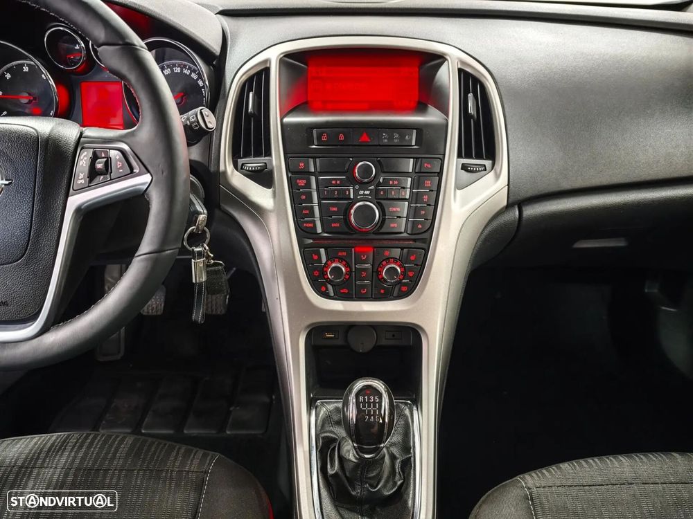 Opel Astra Sports Tourer 2.0 CDTI DPF Sport - 14