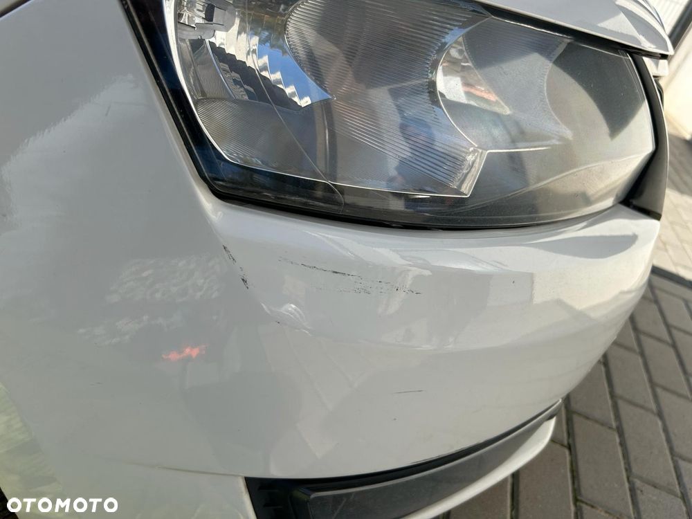 Skoda RAPID 1.2 TSI Ambition DSG - 8