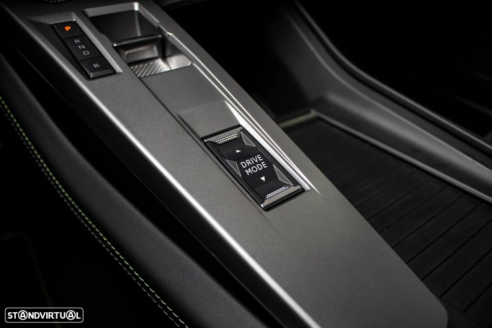 Peugeot 408 1.6 Hybrid GT e-EAT8 - 21