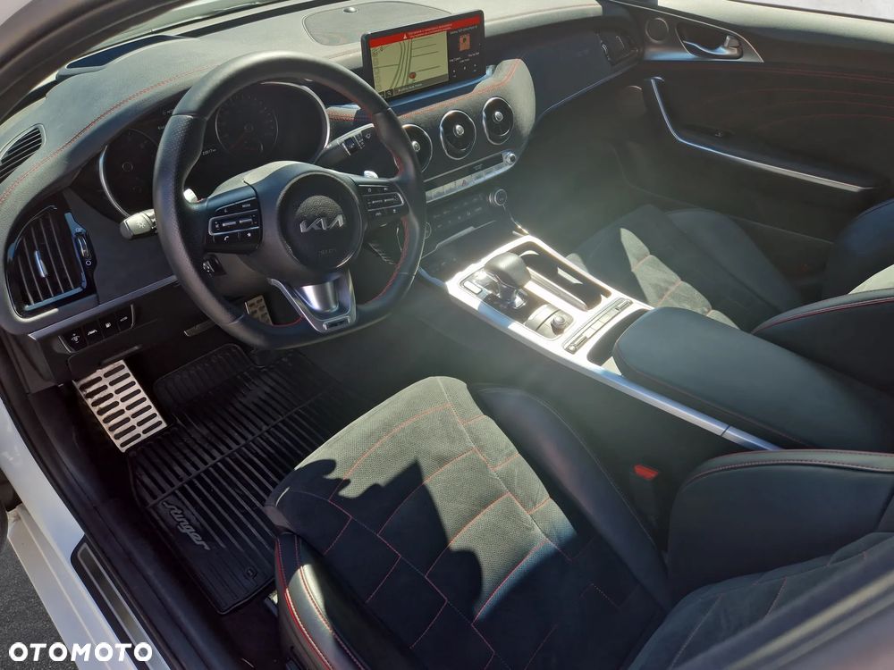 Kia Stinger 3.3 T-GDI V6 GT AWD - 10