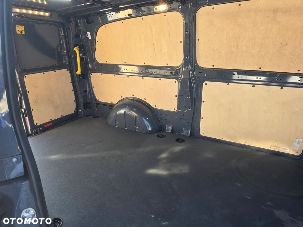 Mercedes-Benz Vito W447 - 12