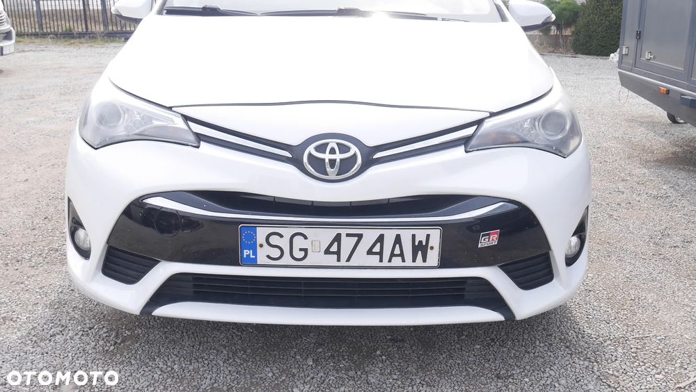 Toyota Avensis 1.8 Business Edition - 6